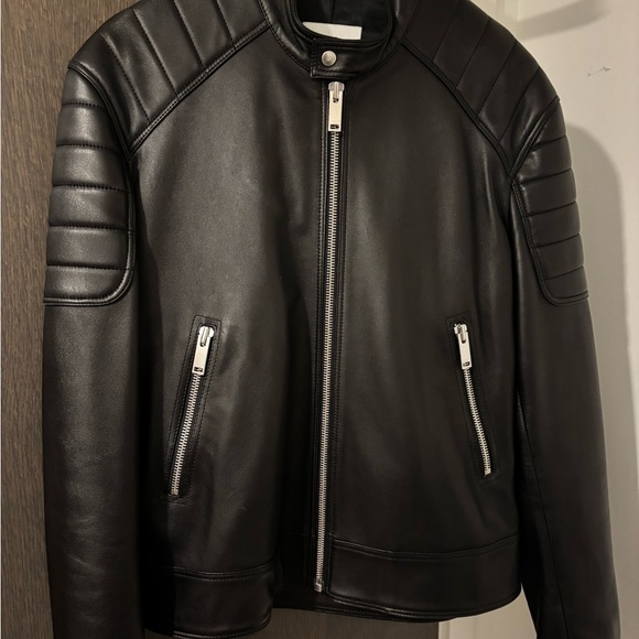 Sandro Black Leather Jacket with Quilted Shoulders - Picture 7 of 7